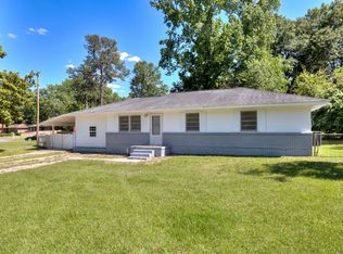 14 Woodside Rd, Sumter, SC 29150