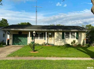 1828 N Wolfe St, Springfield, IL 62702