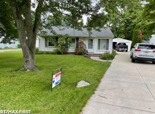 2835 James Rd, Auburn Hills, MI 48326