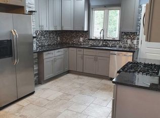 112 Forest Pl, Rochelle Park, NJ 07662