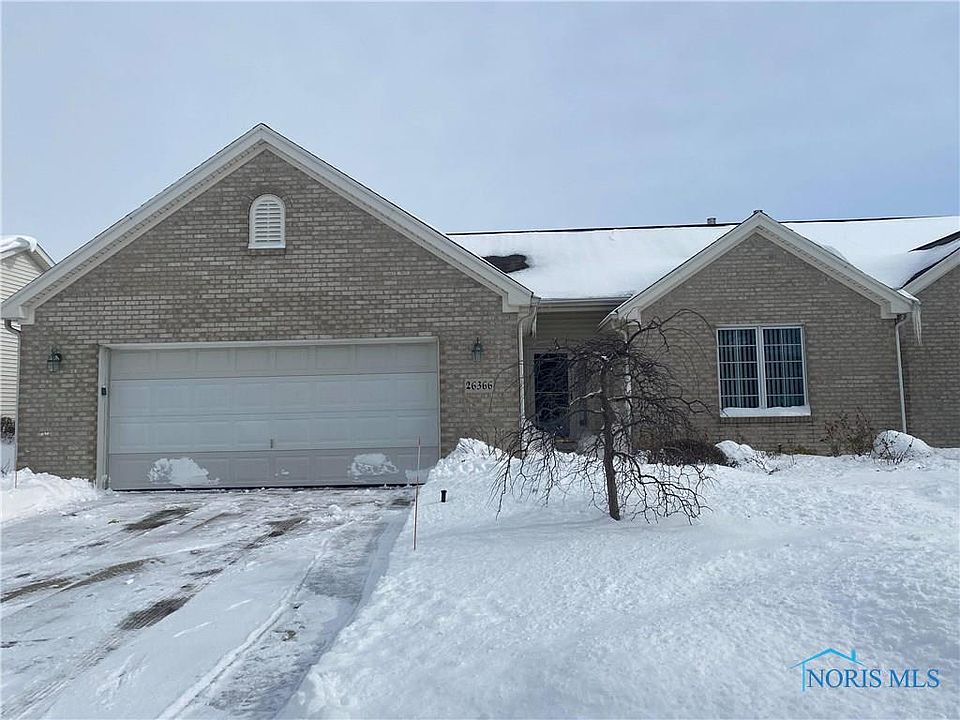 2nd image of 26366 E Wexford Dr