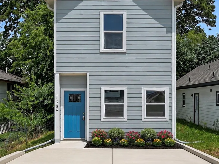 11756 White Cedar St — Photo 1