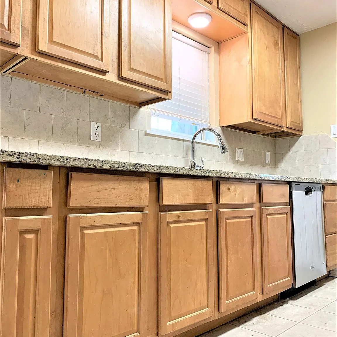 3 bed, 2.0 bath, 1337 sqft, $1,850 — Photo 3