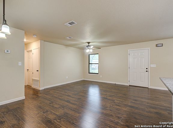 2nd image of 7801 Marigold Trace St