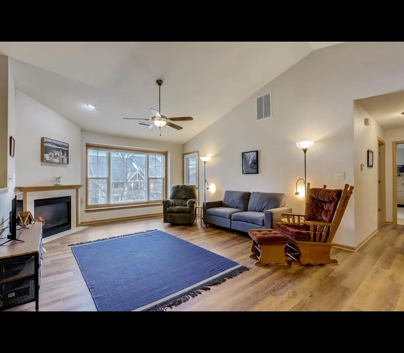 3 bed, 1508 sqft, $2,000 — Photo 1