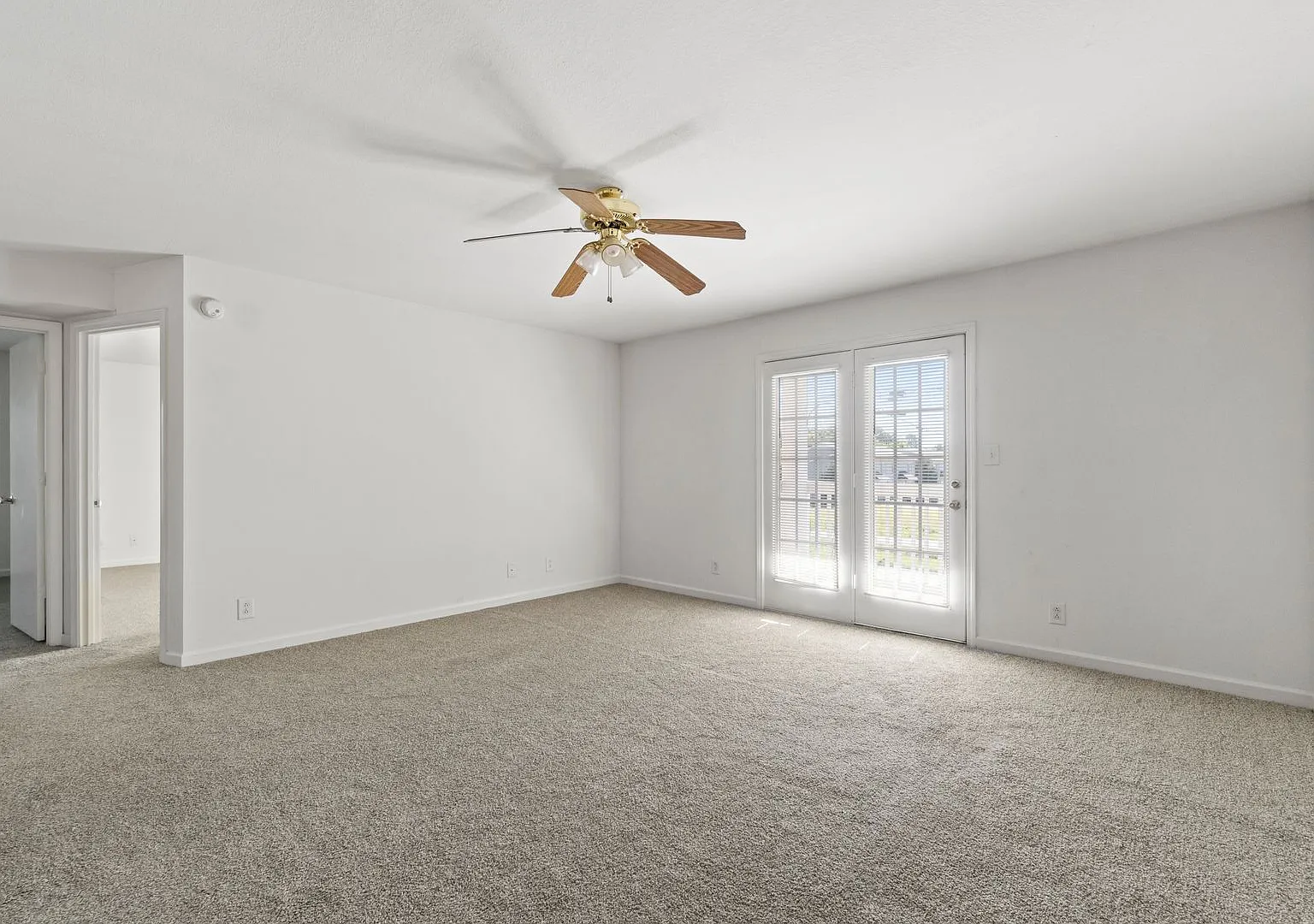 430 Jack Miller Boulevard — Photo 4