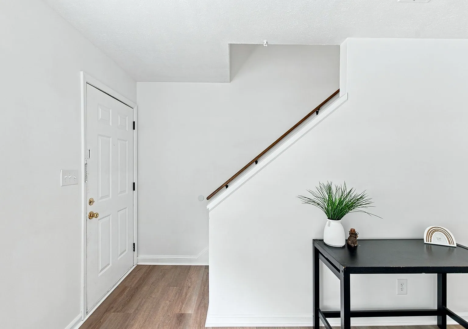 360 Townhomes 1 — Photo 3