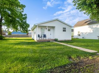 832 John St, Washington Court House, OH 43160