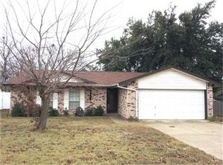 606 Middale Rd, Duncanville, TX 75116