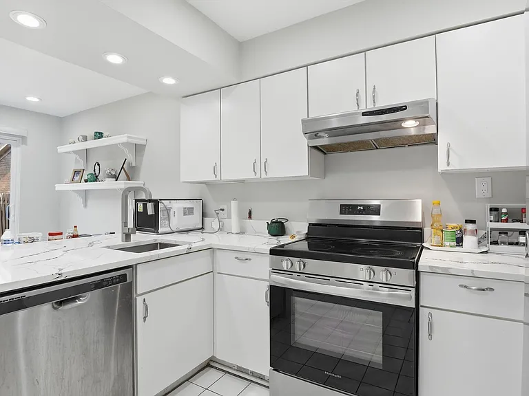 5271 Wright Way E — Photo 23