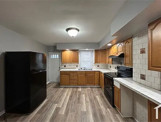 2 bed, $1,900 — Photo 2