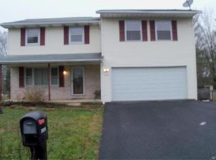 3659 Temple Ct, Bethlehem, PA 18020
