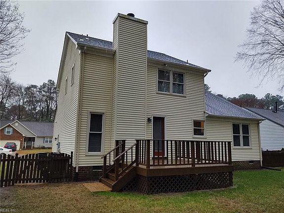 2nd image of 111 Ferrier Pl