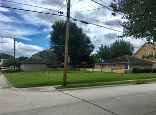 117 W William David Pkwy, Metairie, LA 70005