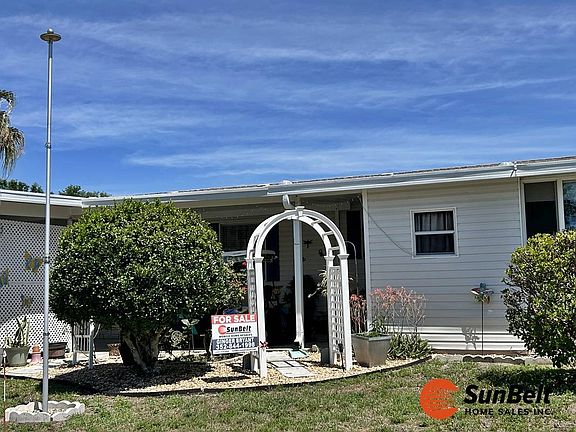 2nd image of 5948 SW 55th Pl