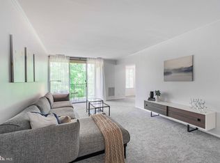 5065 7th Rd S APT 202, Arlington, VA 22204