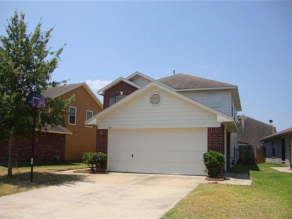 2nd image of 7411 Parkland Manor Dr