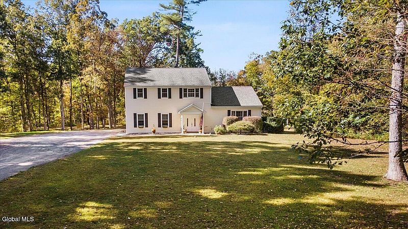 3rd image of 893 Schodack Landing Road