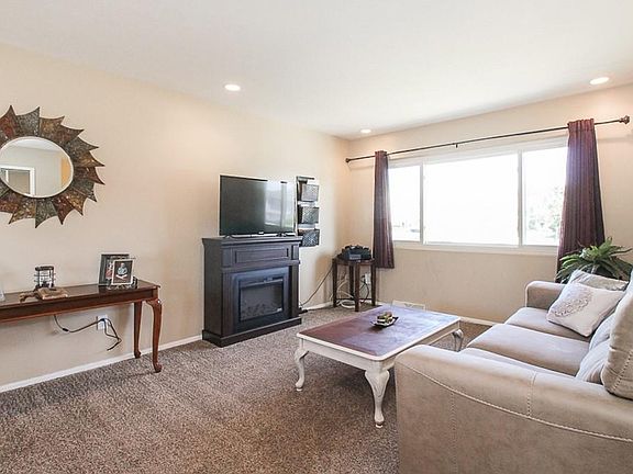 2nd image of 3071 Marda Dr