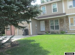 2020 Fillmore Ave, Rock Springs, WY 82901