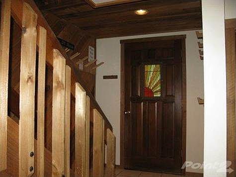 Foyer/Entry