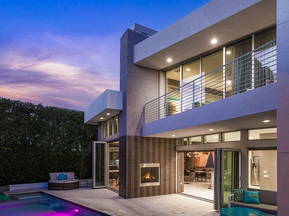 1st image of 1016 Amore Dr