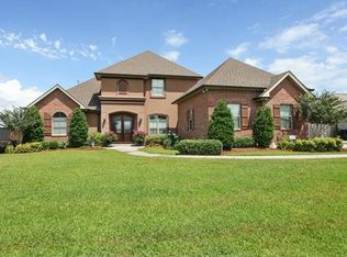619 Bluebonnet Dr, Belle Chasse, LA 70037