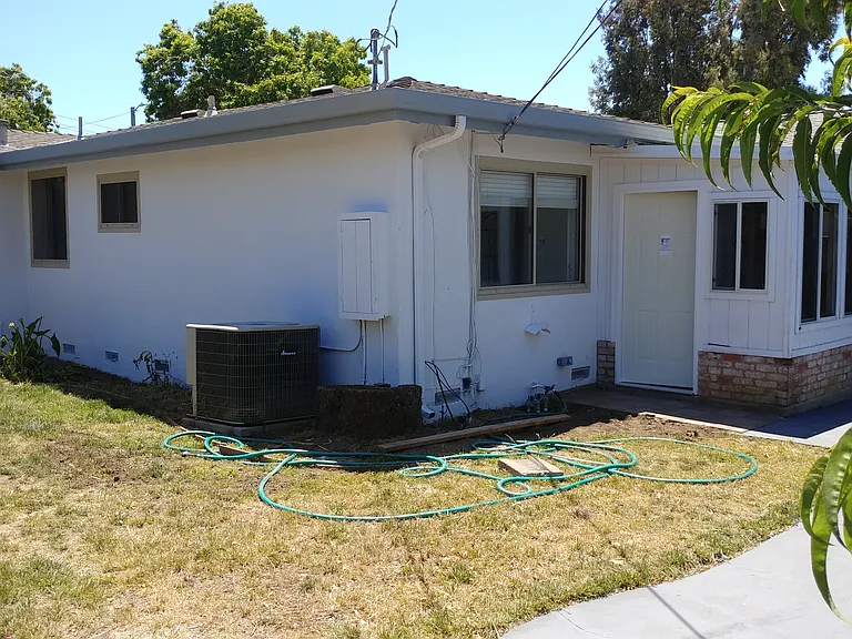 3315 Pepper Tree Ln — Photo 47