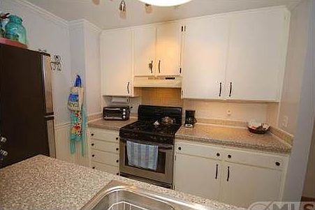 5th image of 1605 Hotel Cir S #110