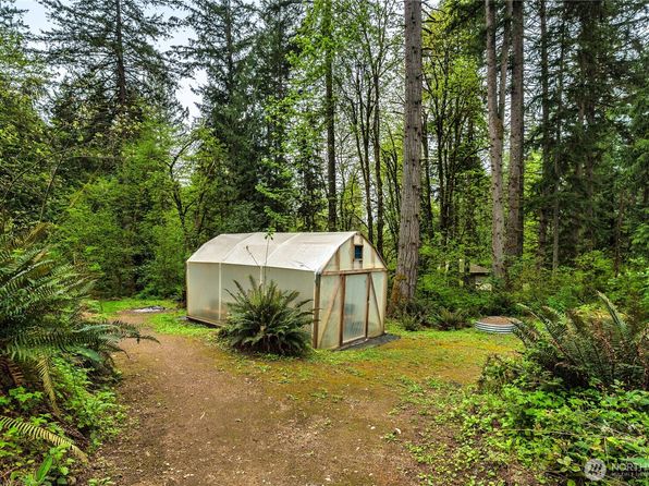 28728 NE 52nd Street, Carnation, WA 98014