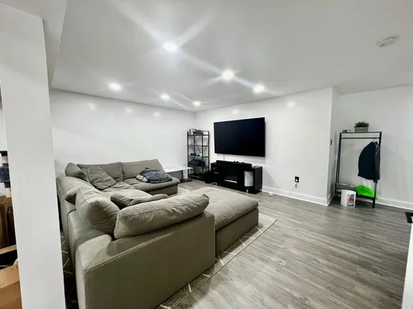 12977 Queen Chapel Rd, Woodbridge, VA 22193