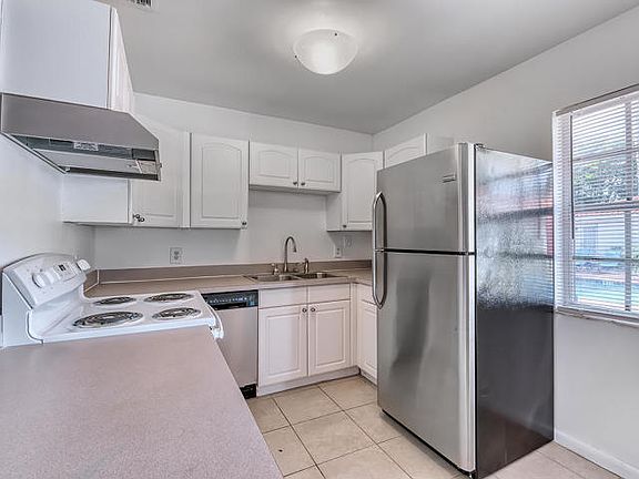 5th image of 316 31st St