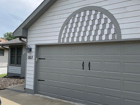 2nd image of 1307 Bluestem Dr