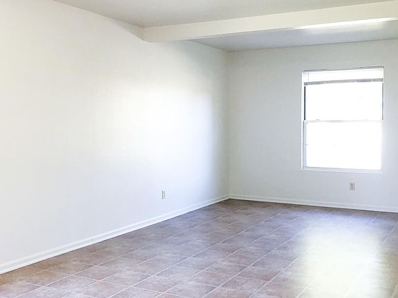 5th image of 13 Robinson St