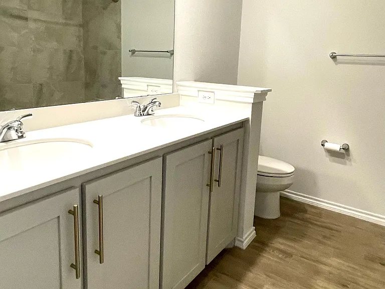 1700 Emilia Dr — Photo 18