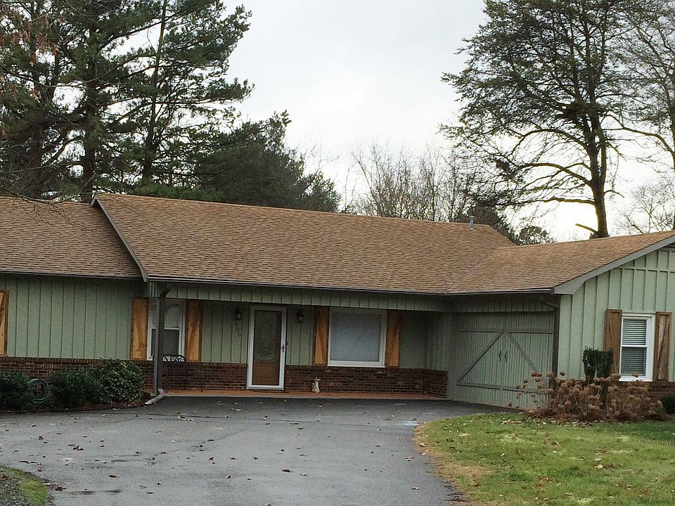 1st image of 406 Beverly Dr