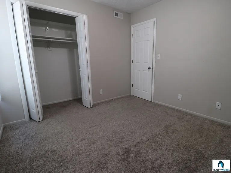2252 W Street — Photo 6
