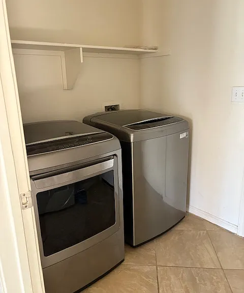 29424 W Camino Ct — Photo 16