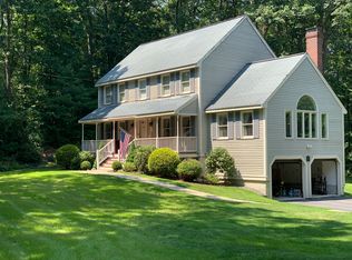 54 Searle St, Georgetown, MA 01833