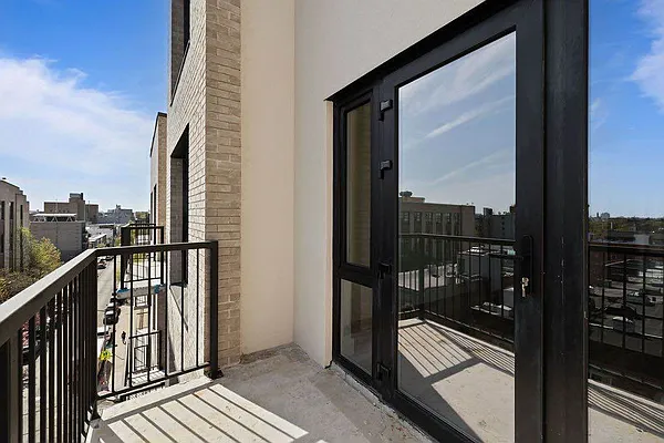 Rented by ERNY LLC | media 8