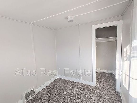 4th image of 618 N Weber St APT 201