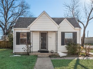 928 W Willow St, Sanger, TX 76266