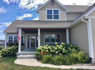 204 Ridgewood Dr, Huxley, IA 50124