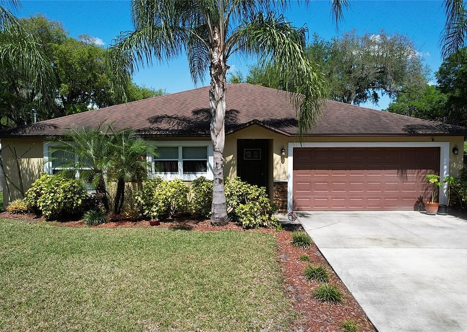 1st image of 1111 Largo Dr