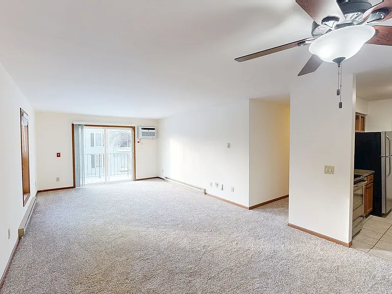 High Point Commons Apartments — Photo 125