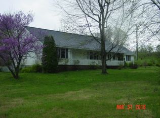 34 Magnolia St, Calvert City, KY 42029