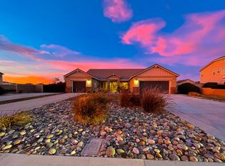 3755 Paddock Way, Quartz Hill, CA 93536