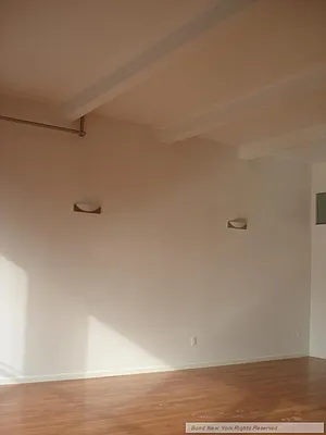 Rented by Bond New York | media 3