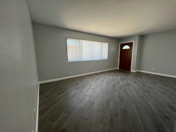 2nd image of 804 N Grandview Ave #A