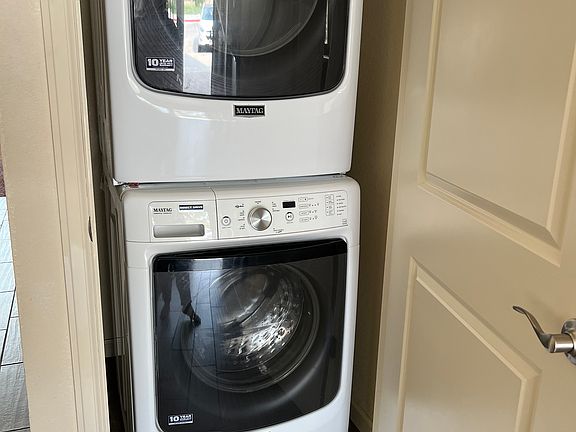 5451 D laundry_10102024